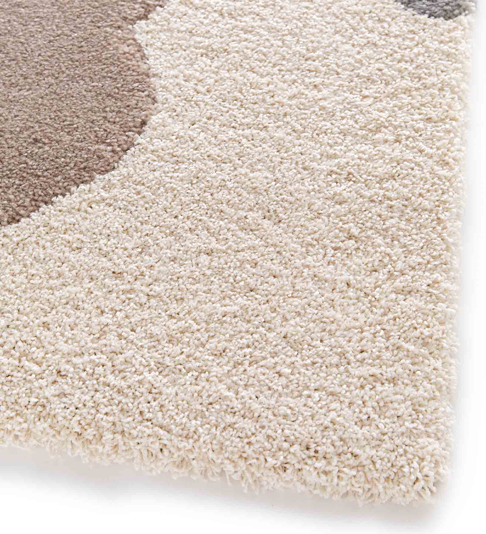 Naomi Hibiscus Carpet Brown