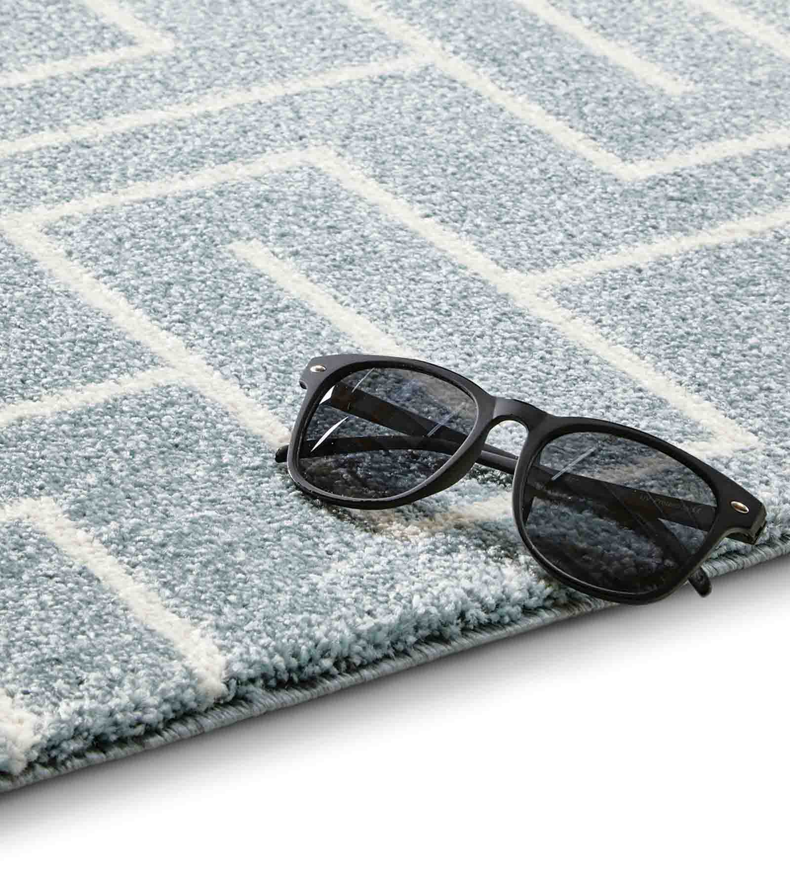 Elle Brick Road Geometric Carpet T.Blue