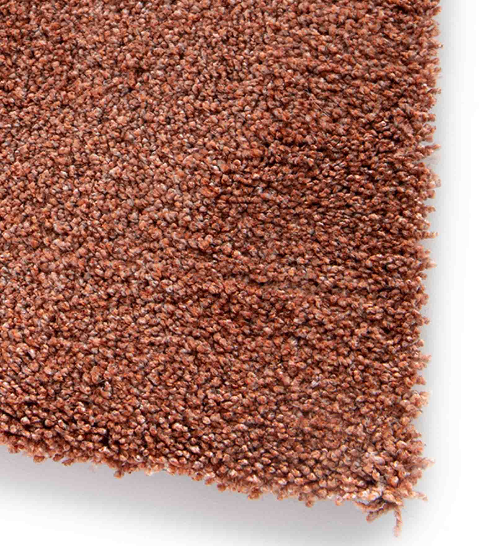 Kiss Solid Carpet Rust