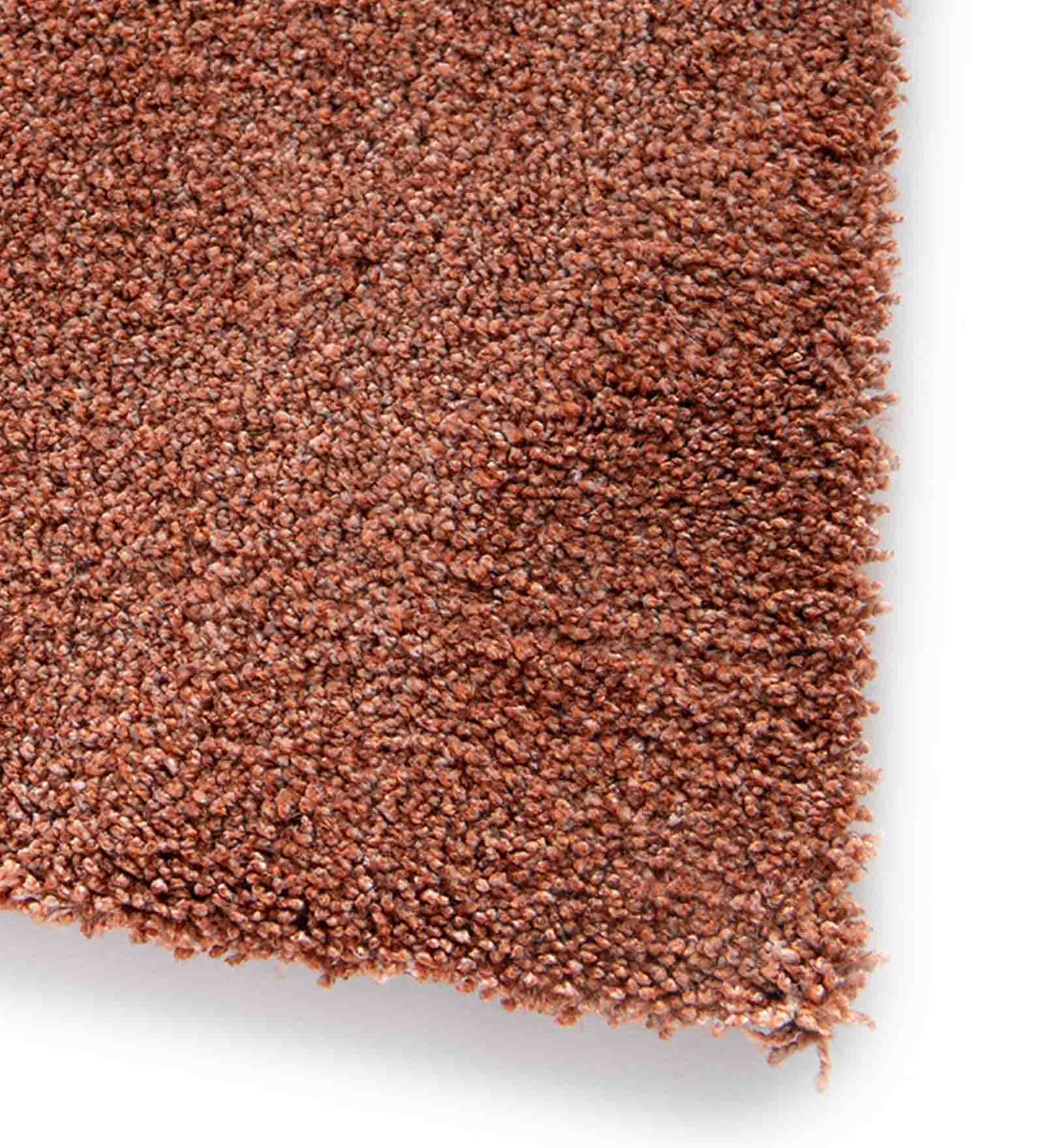 Kiss Solid Carpet Rust