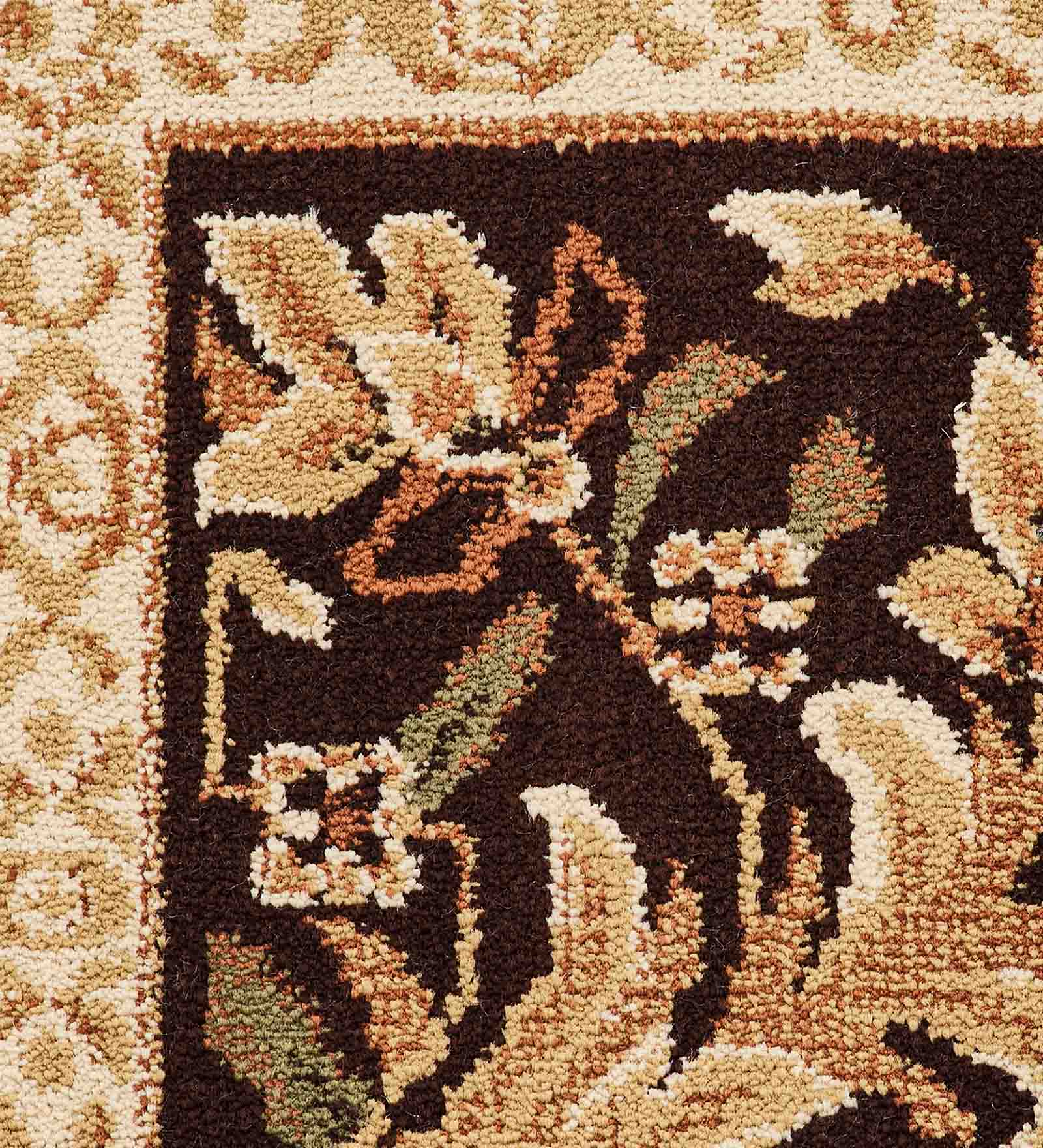 Esfahan Classical Carpet Brown