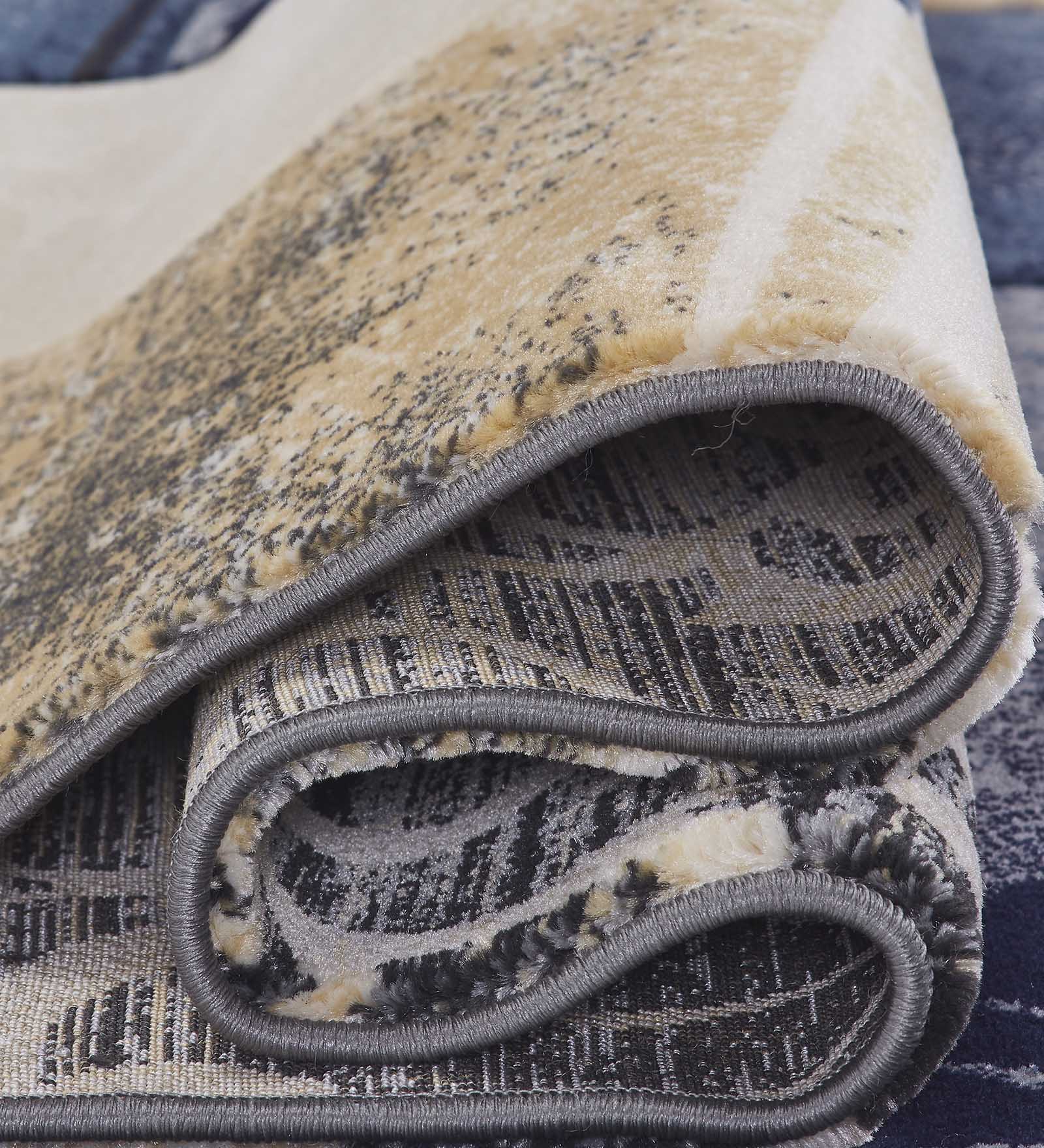 Bella Classical Carpet Blue