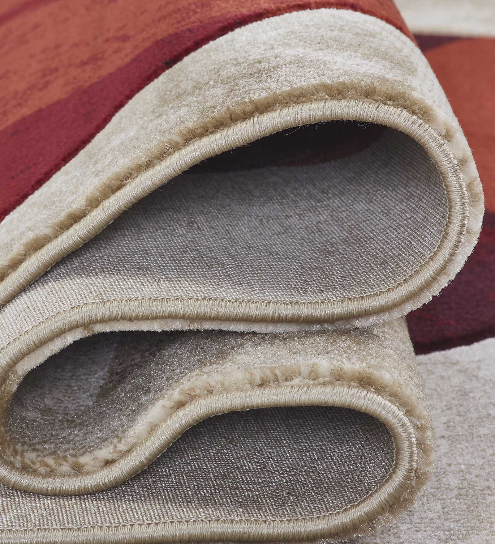 Bella Geometric Carpet Cream and Red