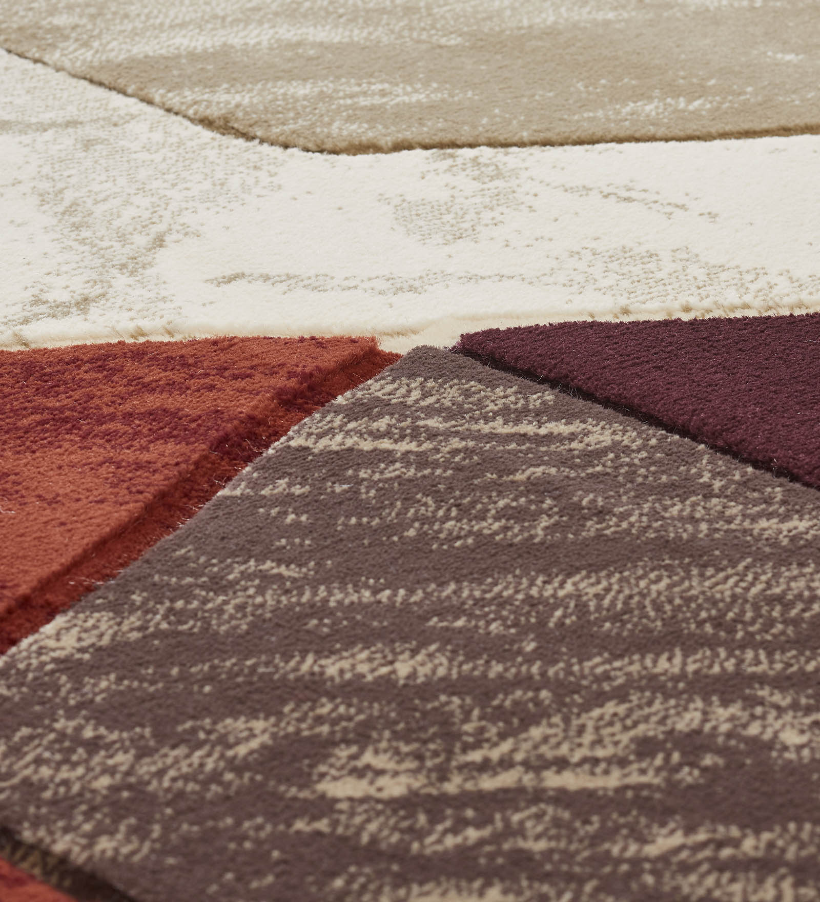 Bella Geometric Carpet Cream and Red