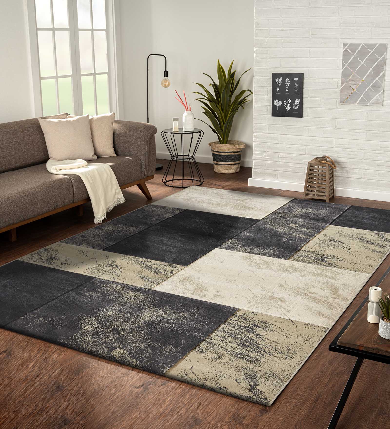 Bella Geometric Carpet D.Grey