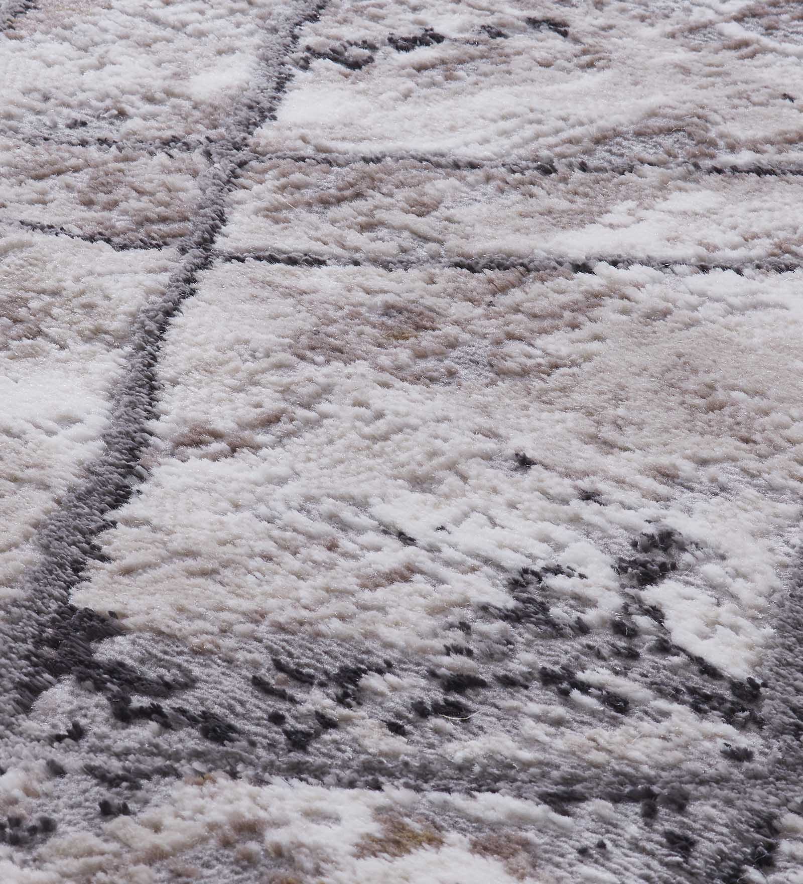 Norway Abstract Carpet Grey and Brown