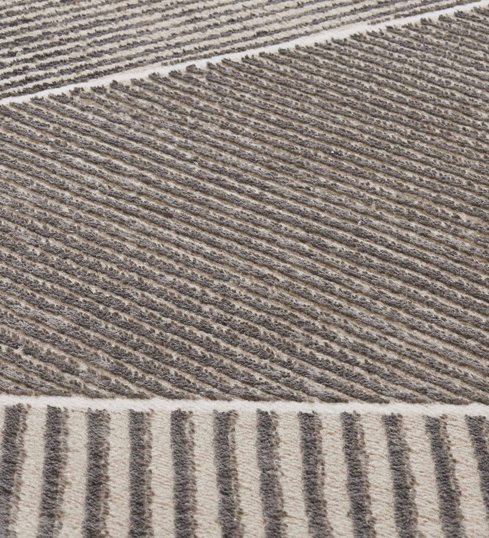 Viana Geometric Carpet Beige