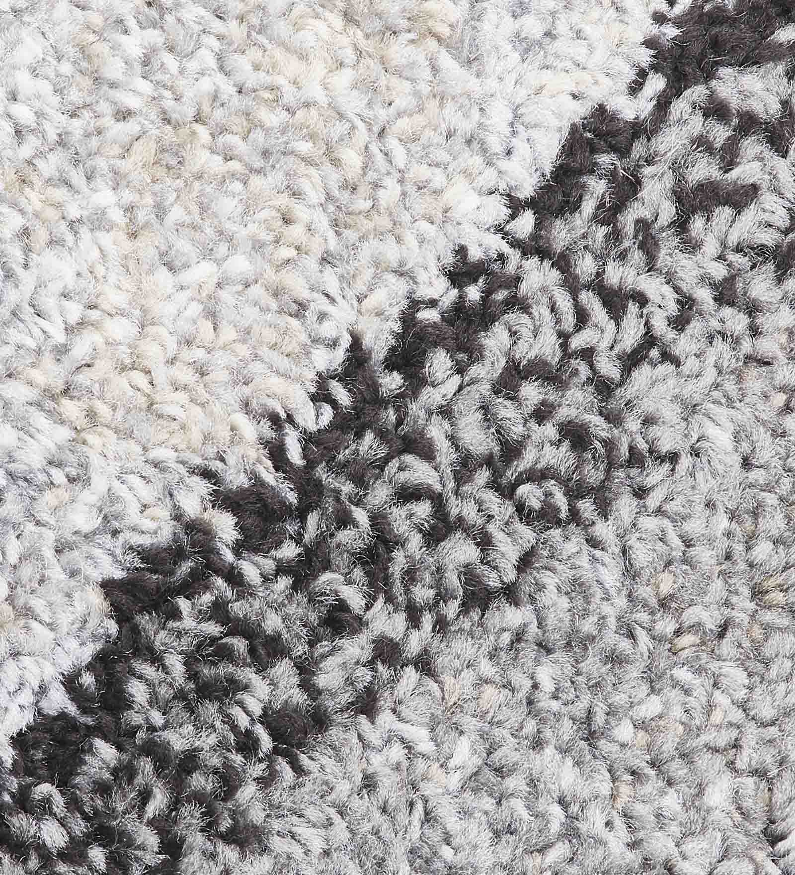 Arizona Geometric Carpet Grey and Charcoal
