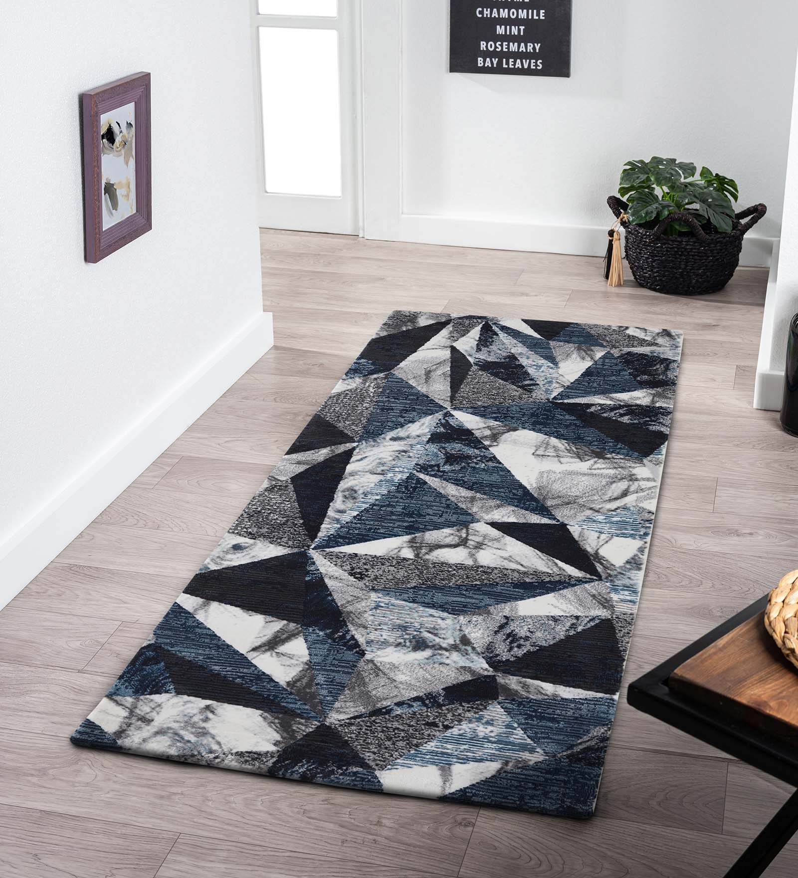 Alan Polypropylene Geometric Runner Blue and Cream