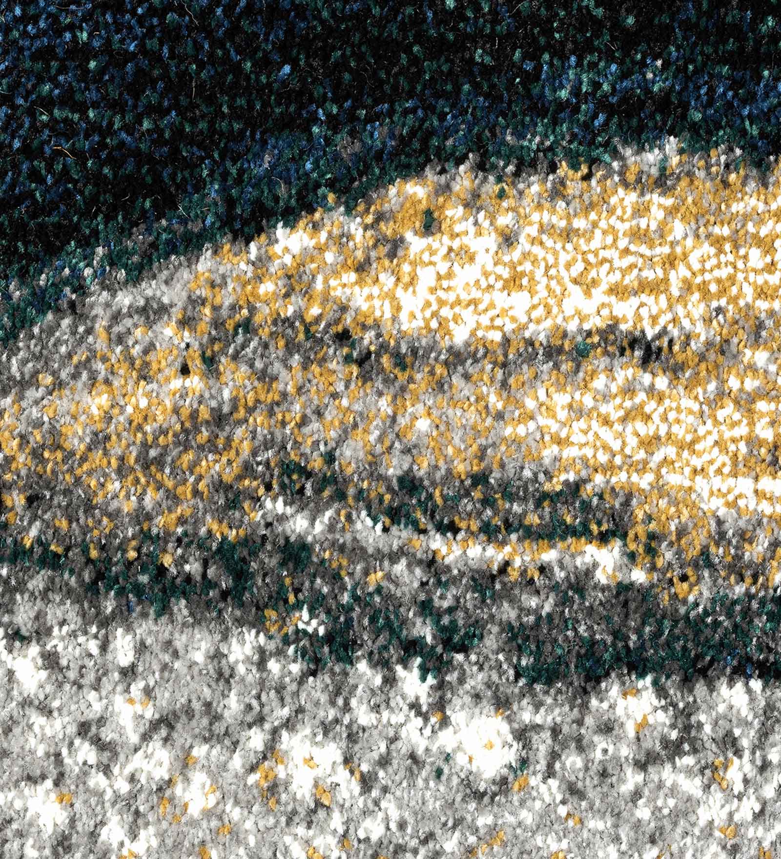 Diamond Abstract Machine Made Carpet Gold