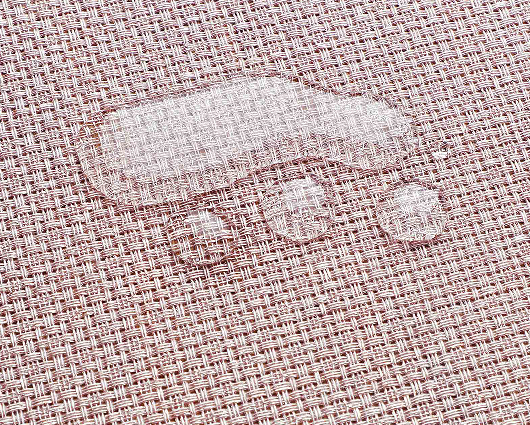 OBSESSIONS Heat Resistant and Washable Table Mat Pink