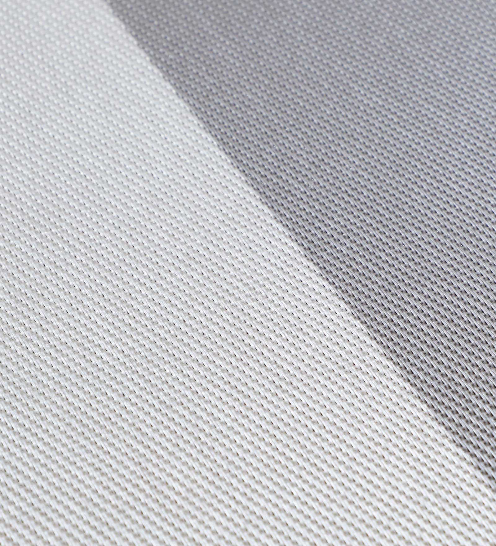 OBSESSIONS Heat Resistant and Washable Table Mat Silver