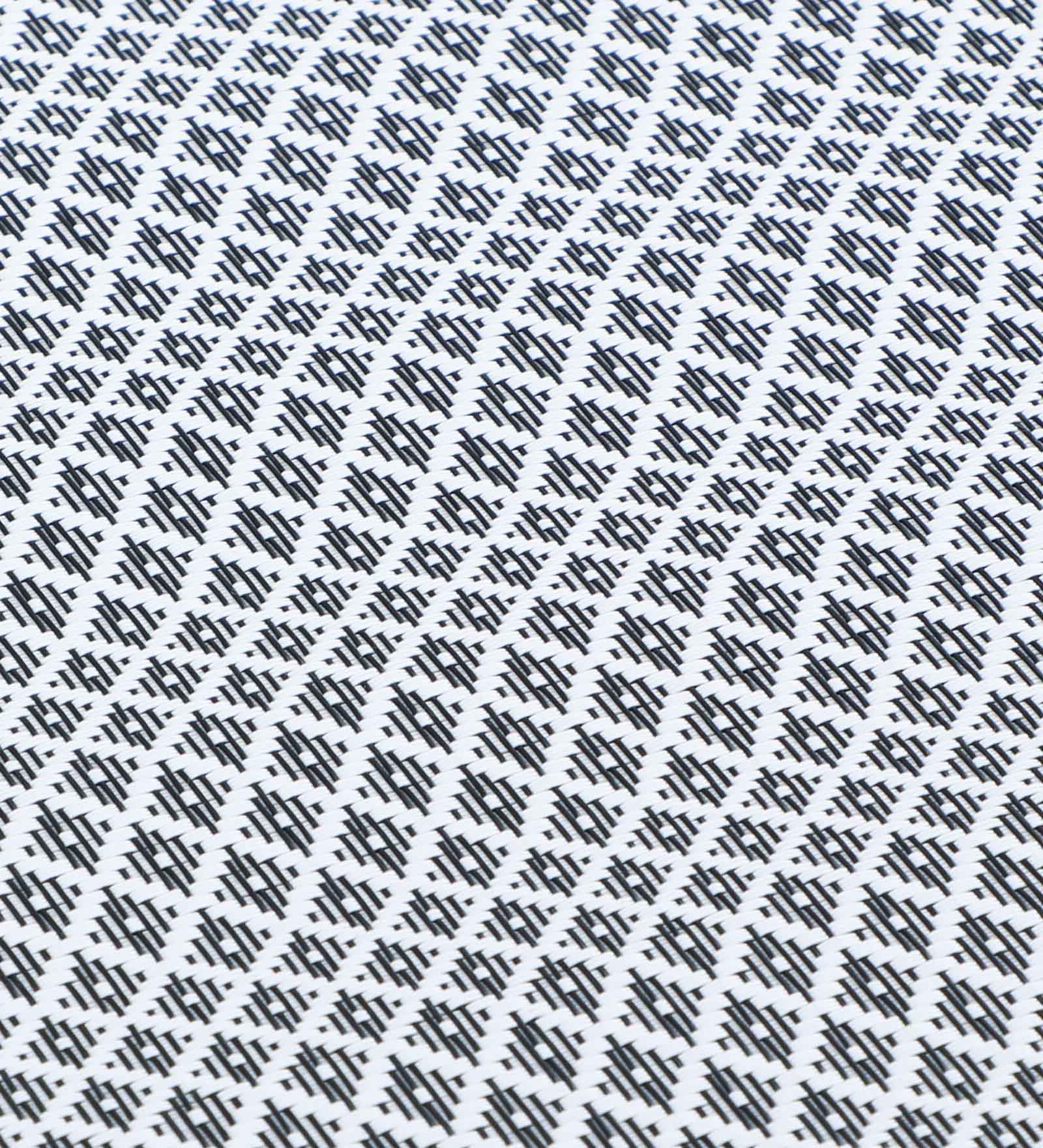 OBSESSIONS Heat Resistant and Washable Table Mat White