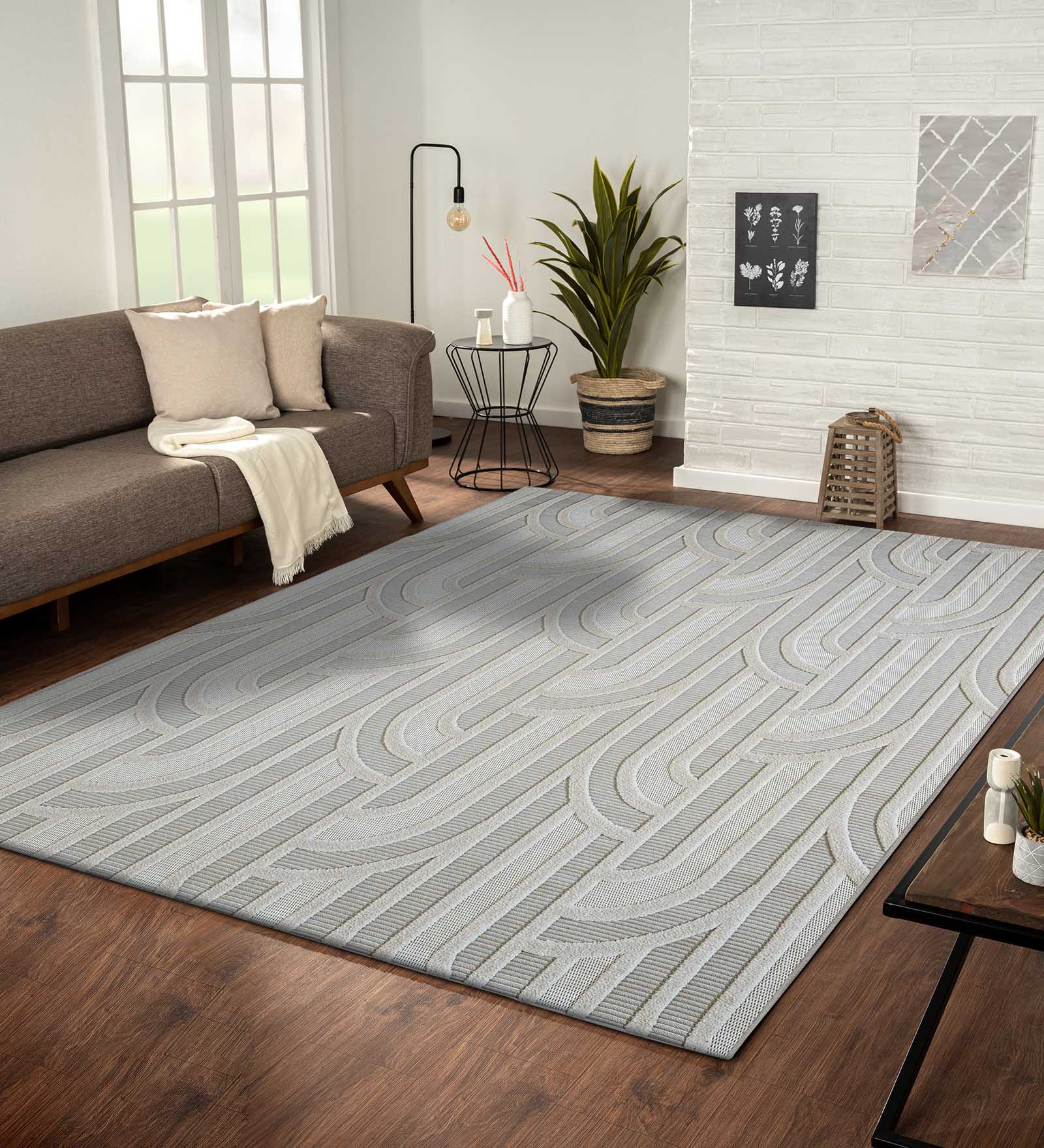 Rosa Polyester Abstract Carpet Beige