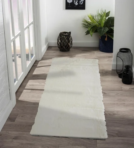 Lucy Solid Runner White