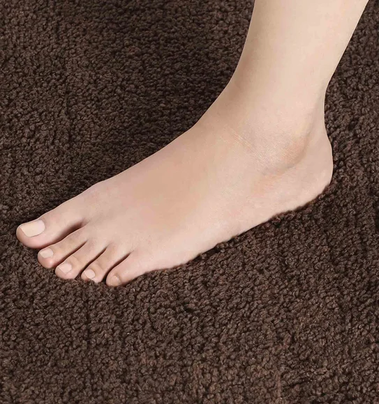 Diana Anti skid Super Absorbent Bath Mat Chocolate