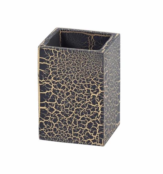 Alvina Polyresin Bath Set Black Gold