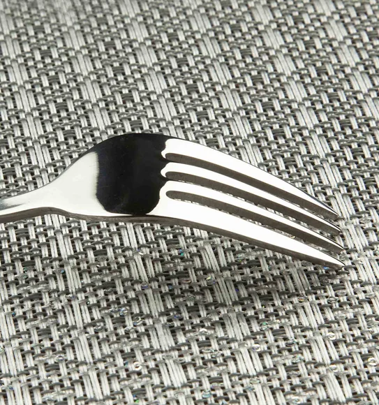 Maze Set Of 6 Vinyl Table Mat Grey Silver
