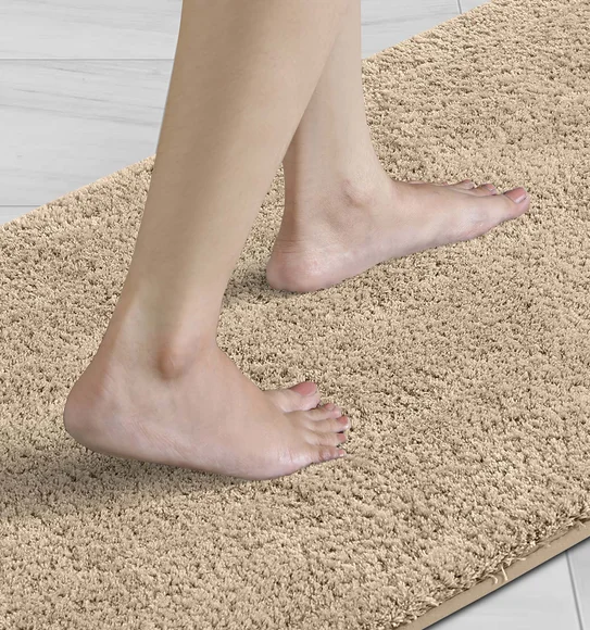 Munich Anti skid Polyester Bath Mat Beige