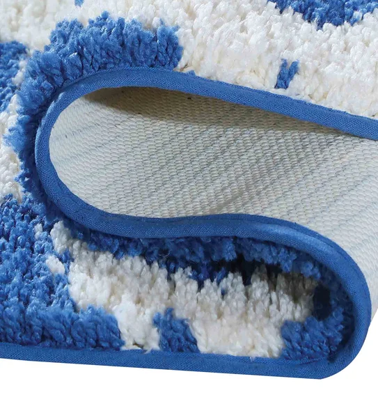 Urban Anti skid Quick Dry Bath Mat Blue and White