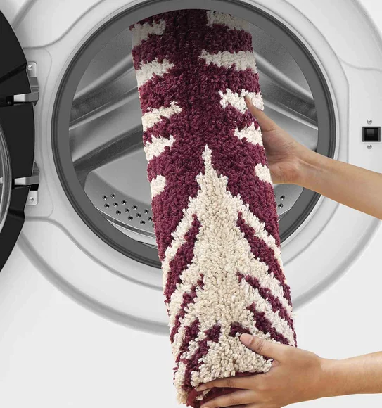 Urban Anti skid Quick Dry Bath Mat Wine