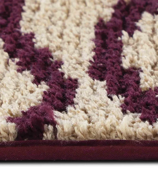 Urban Anti skid Quick Dry Bath Mat Wine and Beige