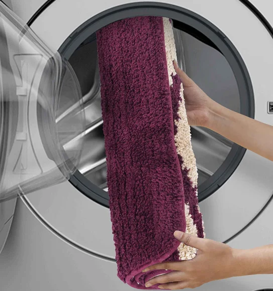 Urban Anti skid Quick Dry Bath Mat Wine and Beige