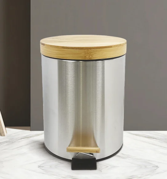 ANDAZ 6930 Bamboo Lid Step Bin Metallic