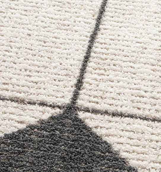 Play Geometric Carpet Cream