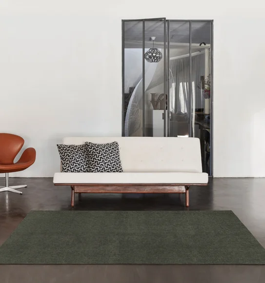Kiss Solid Carpet Green