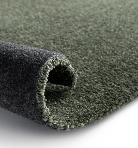 Kiss Solid Carpet Green