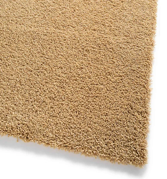 Kiss Solid Carpet Gold