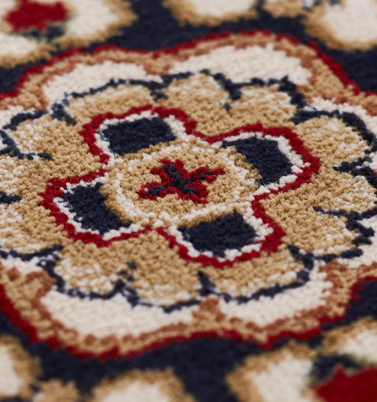 Esfahan Classical Runner Red