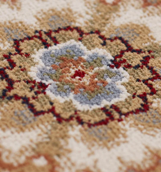 Esfahan Classical Machine Made Carpet Red Cream