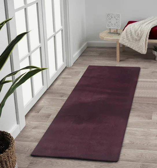 New Oslo Rabit Fur Runner Wine