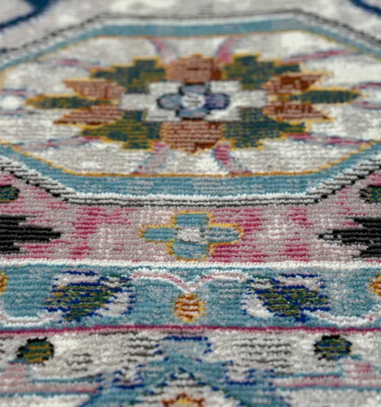 Trojan Classical Carpet Pink