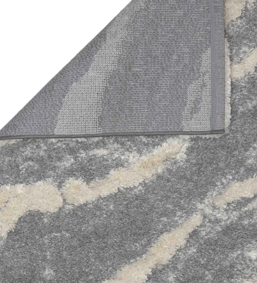 Husky Silver Line Shaggy Runner Silver Grey