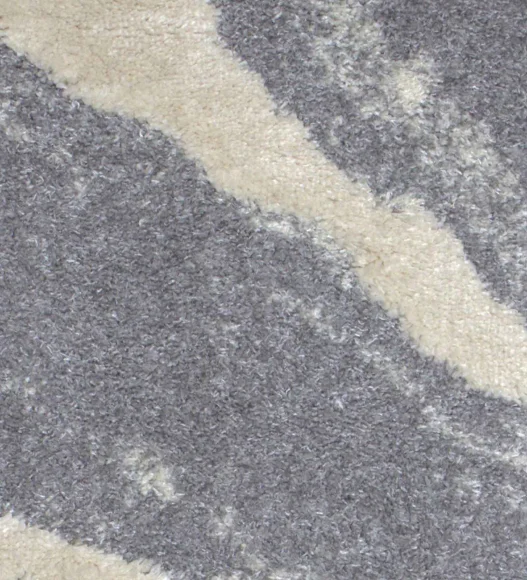 Husky Silver Line Shaggy Runner Silver Grey