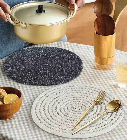 Icon Set Of 4 Heat Resistant Cotton Trivet Black