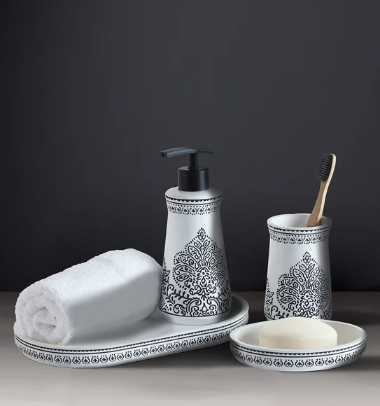 Vibe 4Pcs Bathroom Set Polyresin Bath Set White and Black