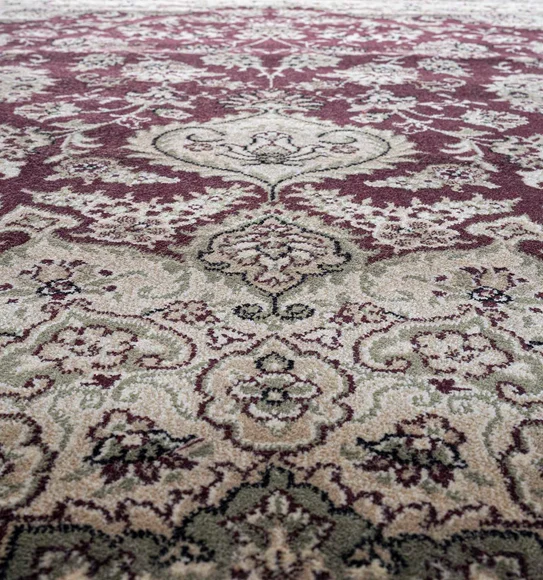 Belluchi Classical Runner Maroon and Beige