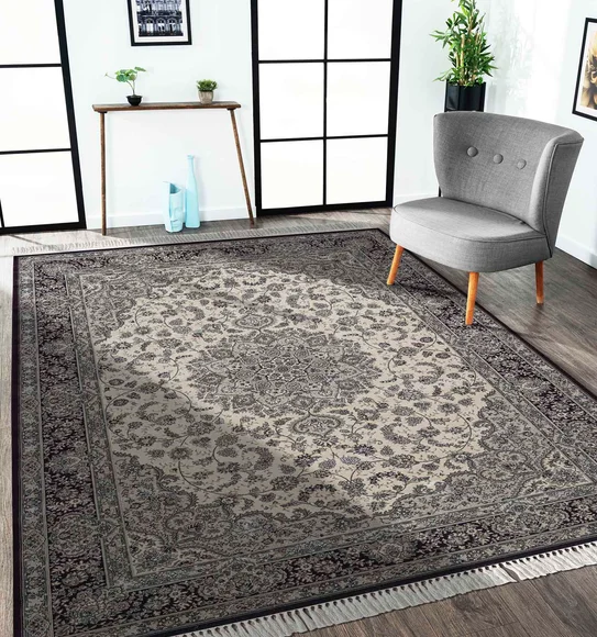 Belluchi Classical Runner Maroon and Cream
