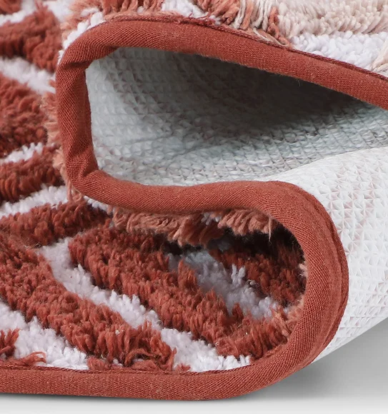Ruby Quick Dry Anti skid Bath Mat Red and Cream