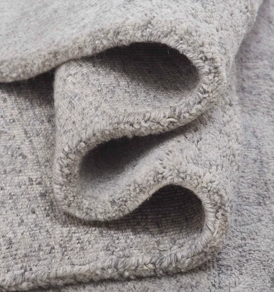 Forma Solid Carpet Beige