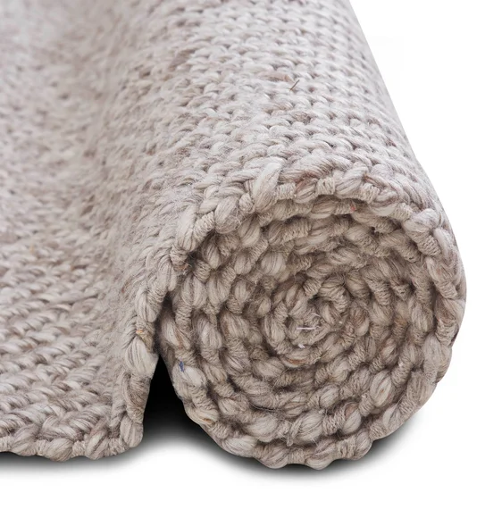 Amour Solid Carpet L.Beige