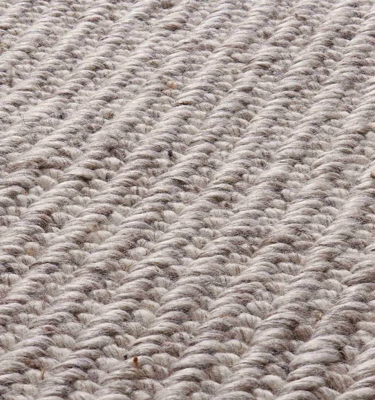 Amour Solid Carpet L.Beige