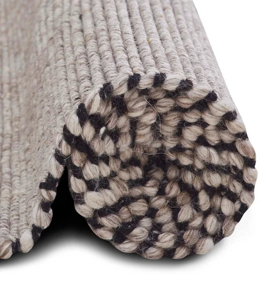 Amour Solid Carpet Beige