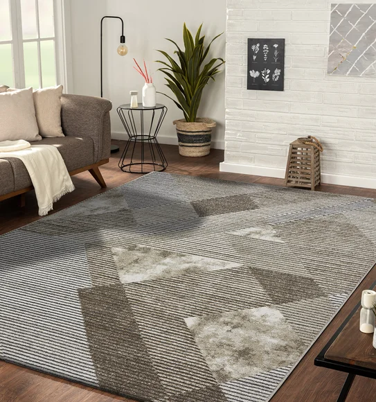 Malaga Geometric Carpet L.Brown