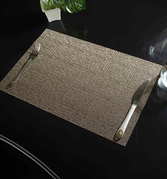 Avono Maze Mat Heat Resistant Table Mat Black and Copper