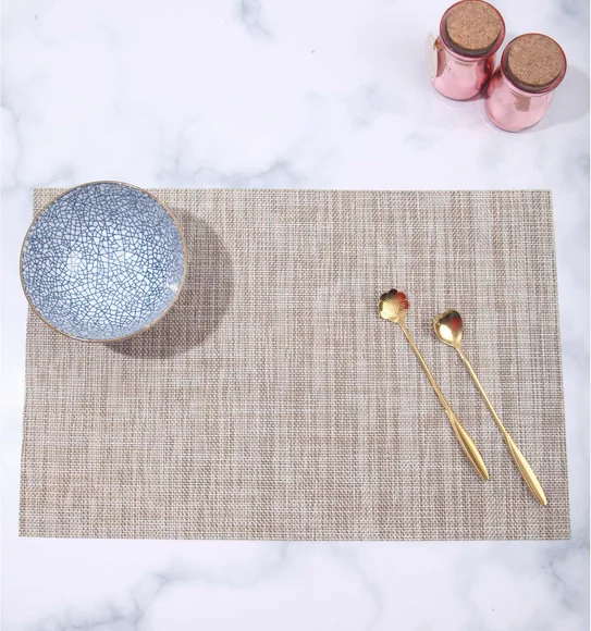 Avono Maze Mat Heat Resistant Table Mat Golden